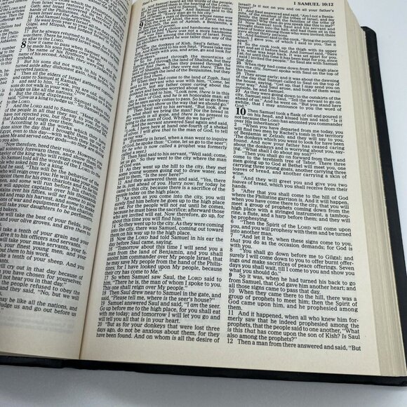 Holy Bible NKJV Thomas Nelson 412AN 1982 Words of Christ in Red Dictionary - Picture 9 of 13
